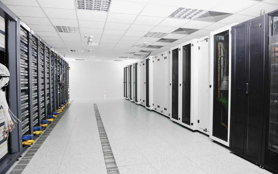 Electronics & IT infrastructure