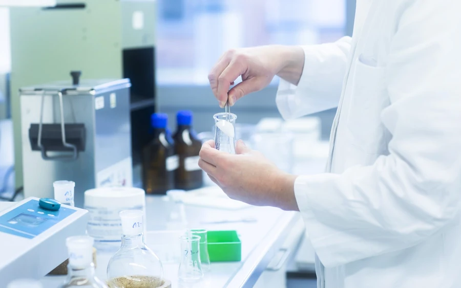 Laboratory equipment